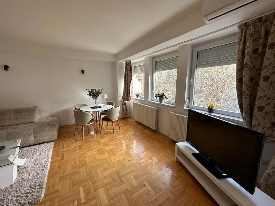 Nn Apartment Skopje Exterior foto